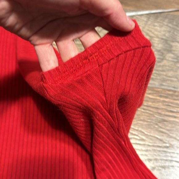 Sz Med Reformation button crop - Picture 6 of 7